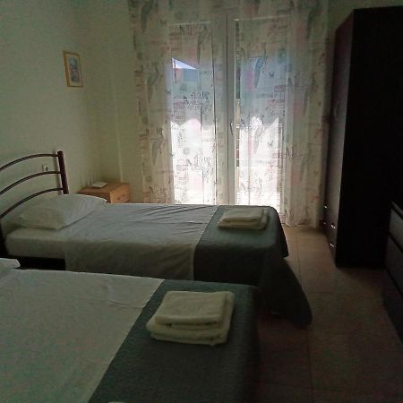 Apartamento Irina Haus Gerakini Exterior foto