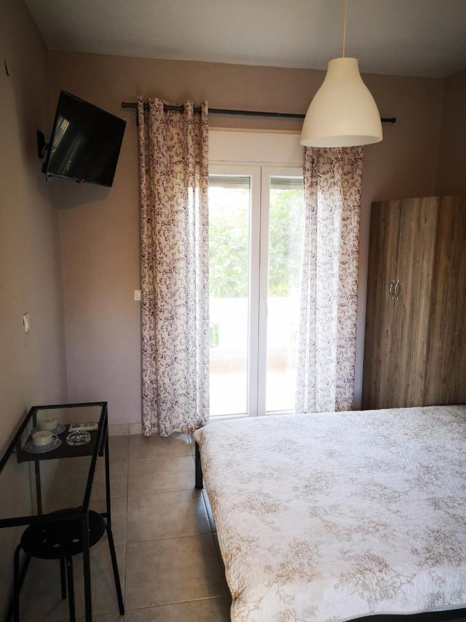 Apartamento Irina Haus Gerakini Exterior foto