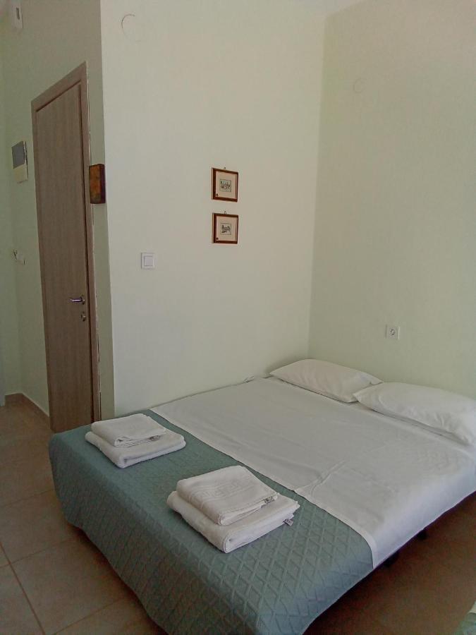Apartamento Irina Haus Gerakini Exterior foto
